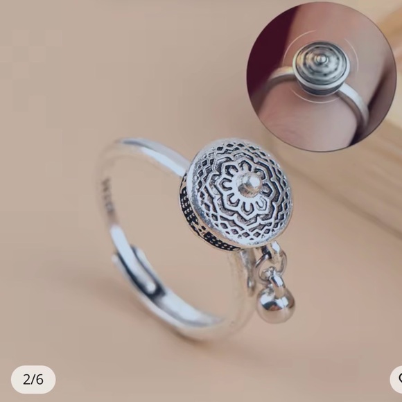 Tibetan Buddhist Prayer Wheel Mantra Ring - Picture 6 of 6